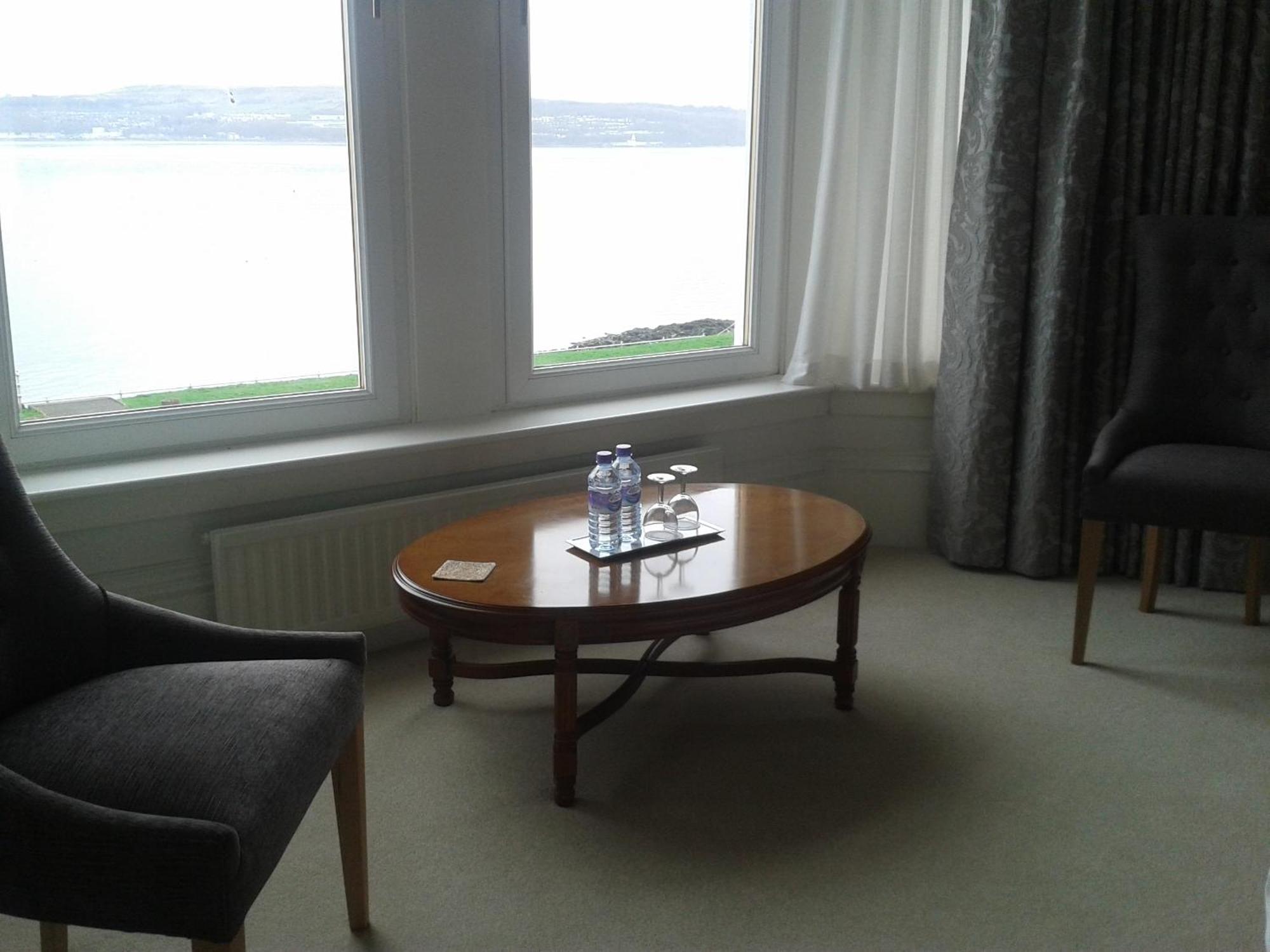 Douglas Park Guest House Kirn Ruang foto