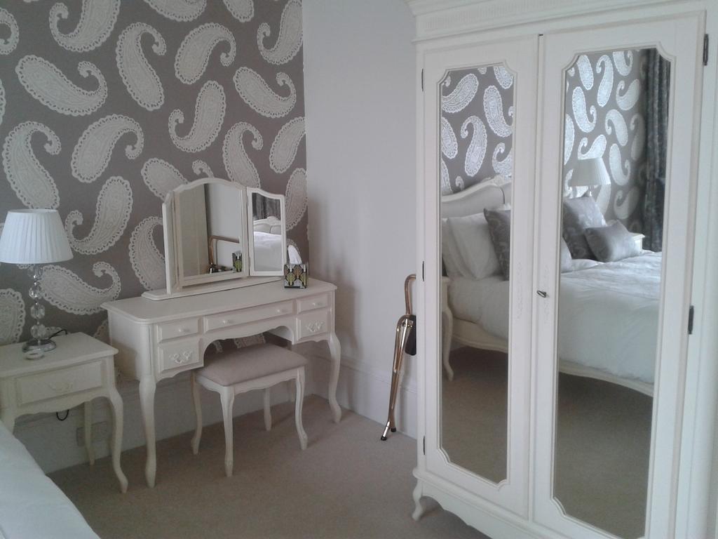 Douglas Park Guest House Kirn Ruang foto