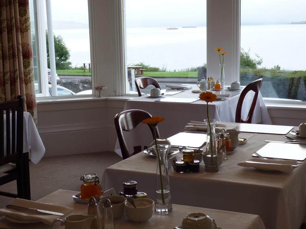 Douglas Park Guest House Kirn Bagian luar foto