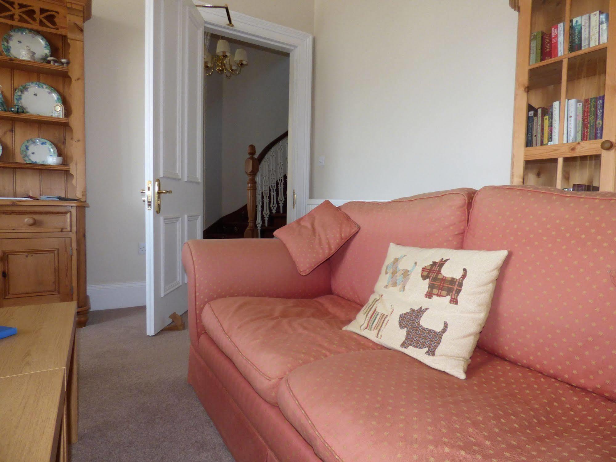 Douglas Park Guest House Kirn Bagian luar foto
